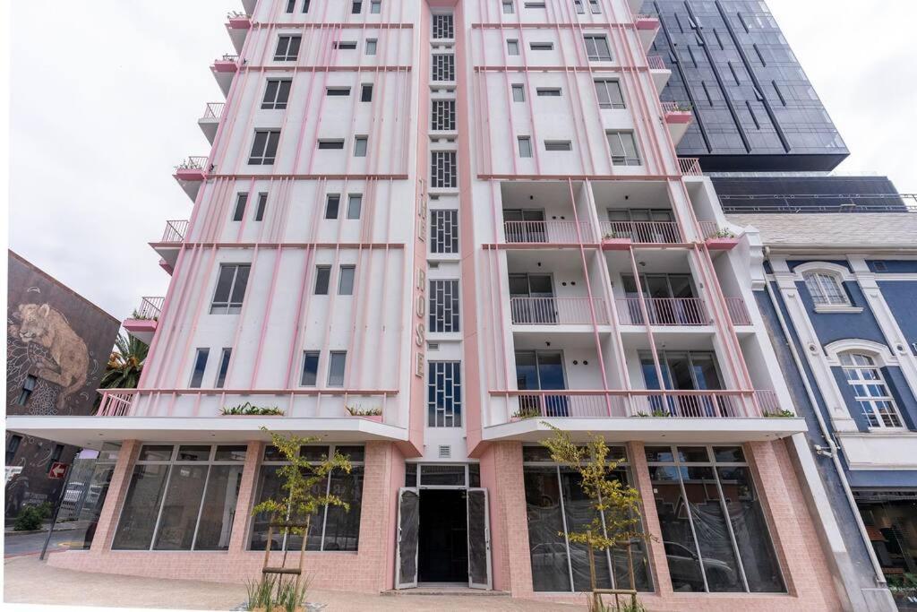 The Rose403: Centre In Dewaterkant