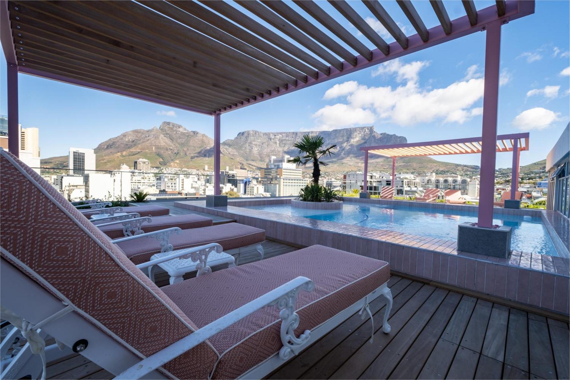 The Rose403: Centre In Dewaterkant Apartment